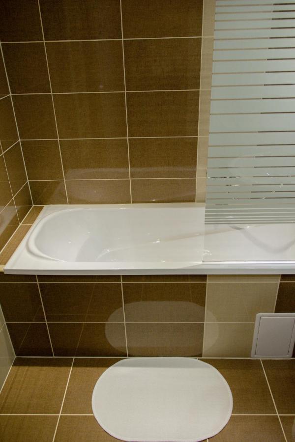 Gogolapartman Maros Szeged Ngoại thất bức ảnh